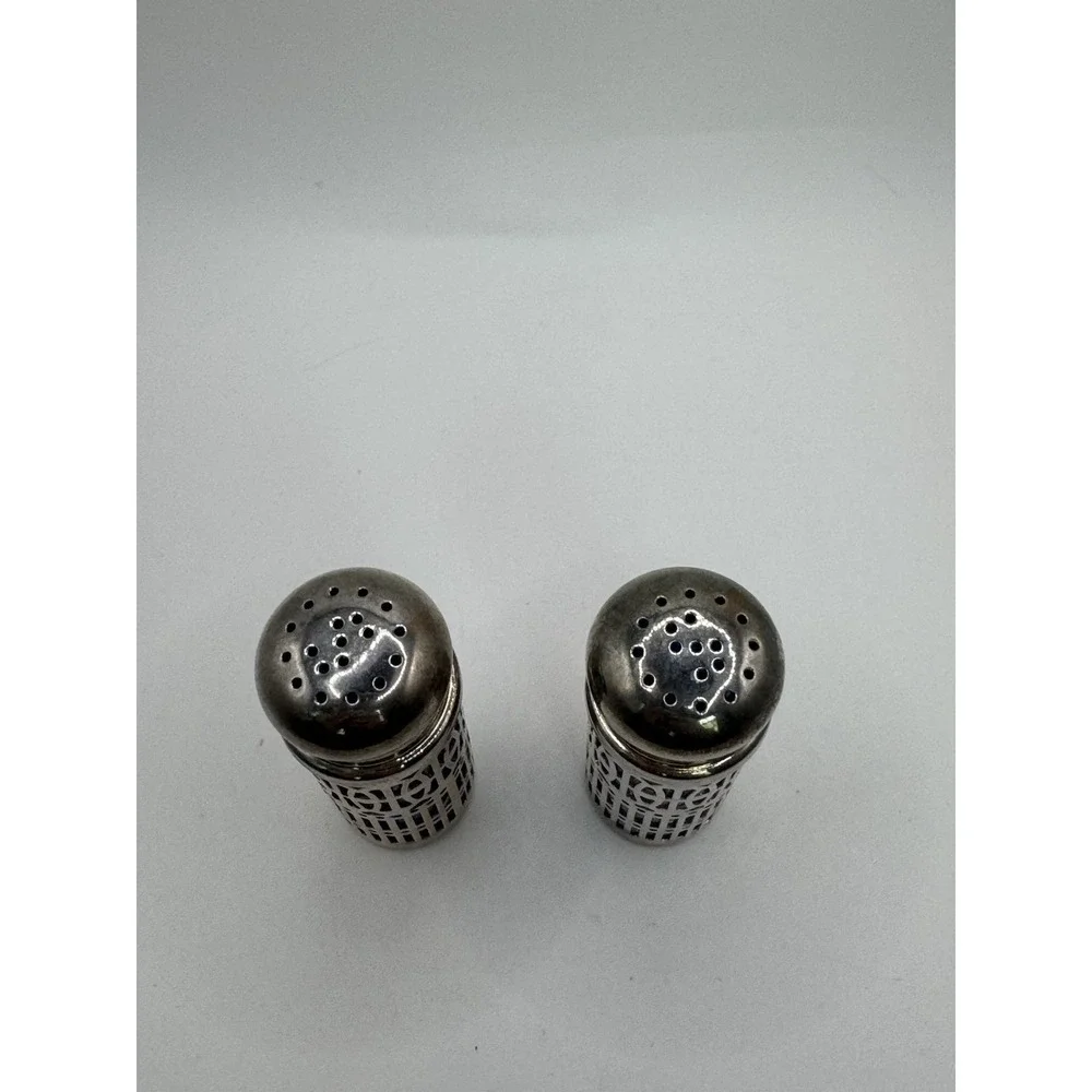 Vtg Silver Cobalt Blue Salt & Pepper Shakers Silver Plate Filigree UK Patent GSA